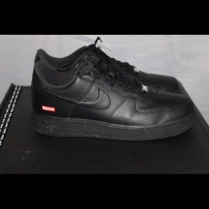 Air Force 1Low/supreme (black/black)